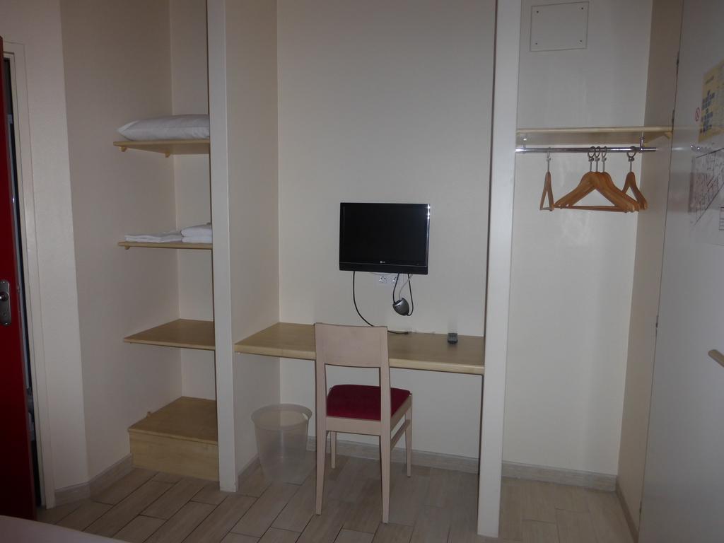 La Godiniere Cholet Exterior foto